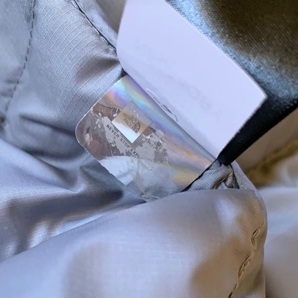 The North Face Men’s Flare 550 Down Jacket - Picture 6 of 8